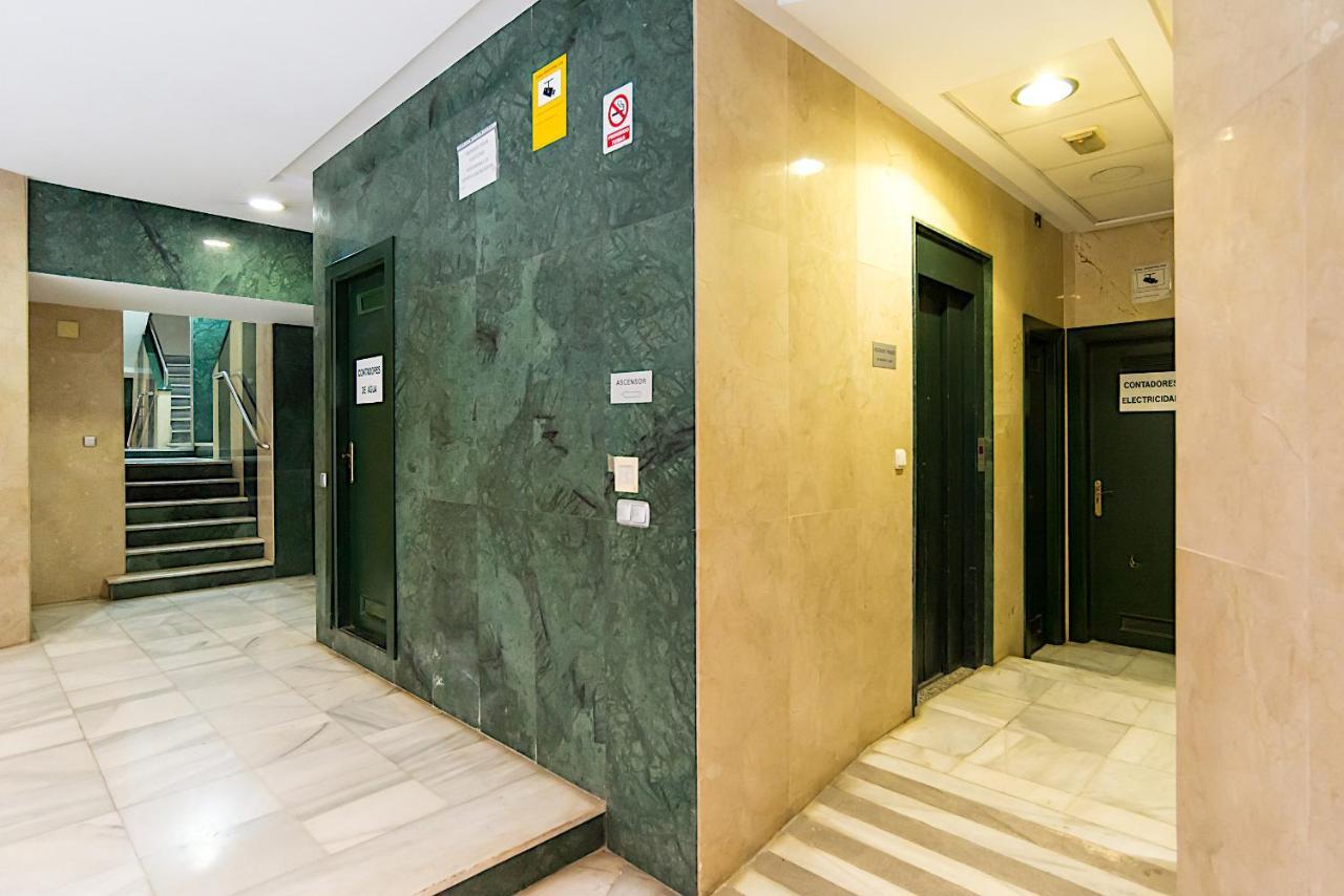 Rooms Young People Only, Soho Citycenter 말라가 외부 사진