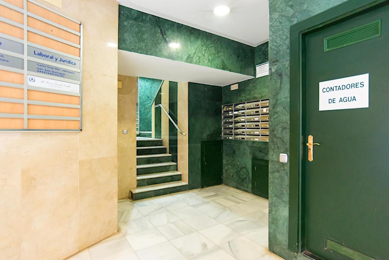 Rooms Young People Only, Soho Citycenter 말라가 외부 사진